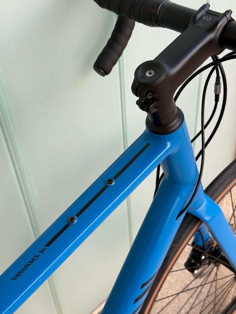 Canyon Endurace 8 Disc 2023 2023 Road & Gravel usato, Blu — immagine 2 di 11