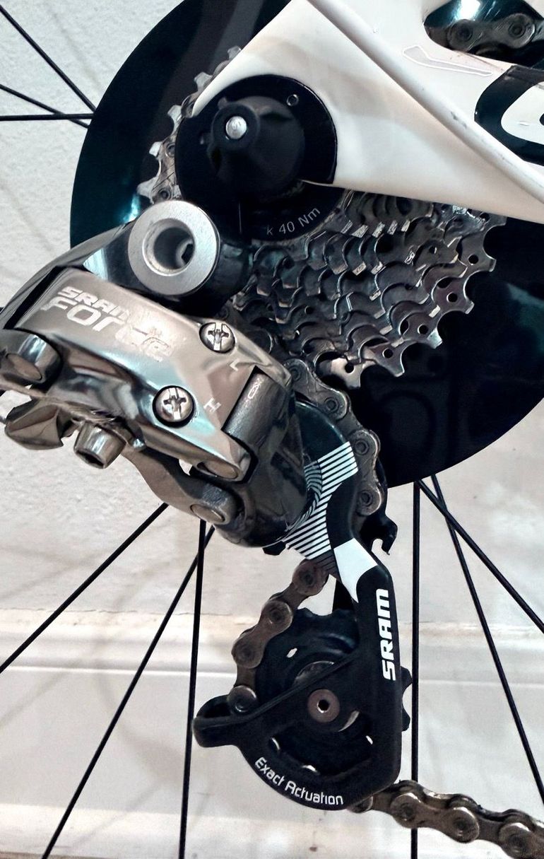 Used Cannondale Slice SRAM Force 2011 Road & Gravel, White — image 13 of 17