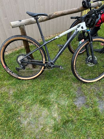 Gebrauchtes Rocky Mountain Vertex Shimano Deore XT 2023 Mountainbike, Grün — Bild 2 von 4