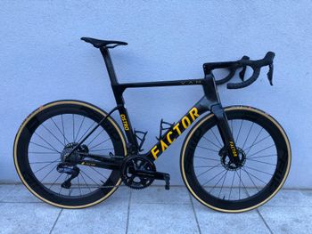 Used Factor Ostro V.A.M. 2024 Road & Gravel, Black — image 4 of 12