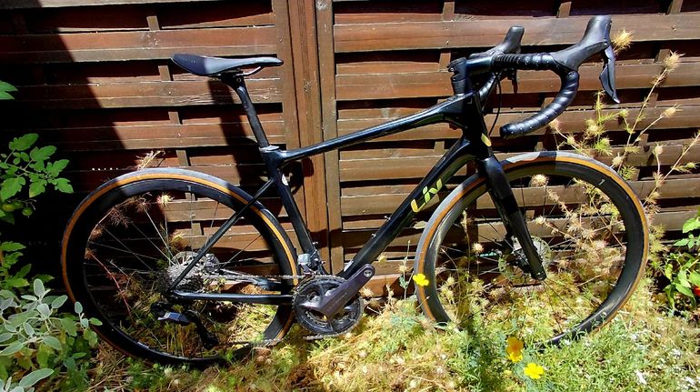 Liv Avail Advanced Pro 1 2022 2022 Road & Gravel usato, Nero — immagine 2 di 5