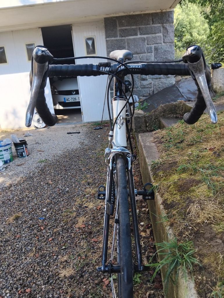 Käytetty Vitus Custom Shimano 105 2016 Road & Gravel — kuva 11 / 11
