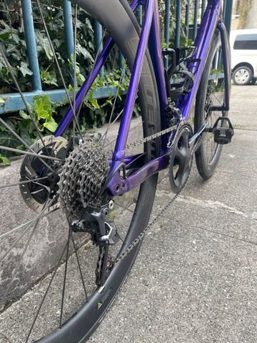 Used Specialized allez sprint 2023 Road & Gravel, Purple — image 5 of 11