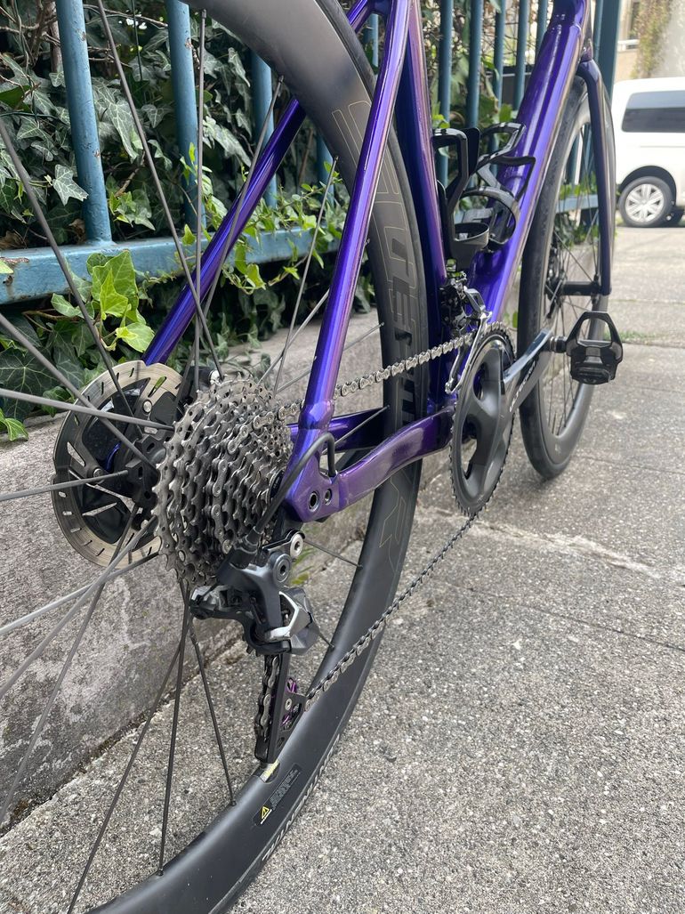 Used Specialized allez sprint 2023 Road & Gravel, Purple — image 5 of 11