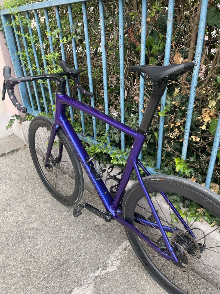 Used Specialized allez sprint 2023 Road & Gravel, Purple — image 10 of 11