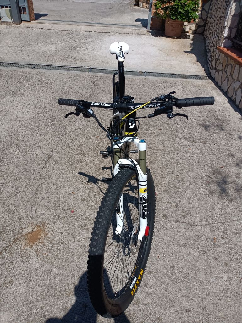 Used Scott Genius 920 2018 2018 Mountainbike, Black, 29 — image 4 of 15