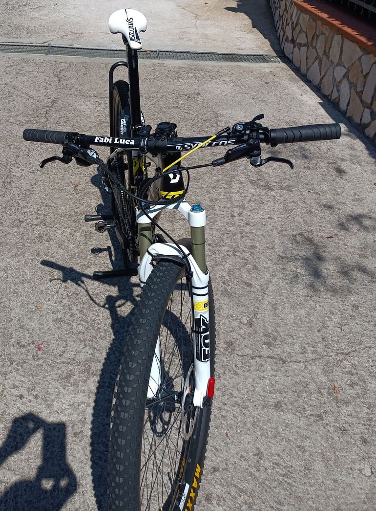 Used Scott Genius 920 2018 2018 Mountainbike, Black, 29 — image 8 of 15