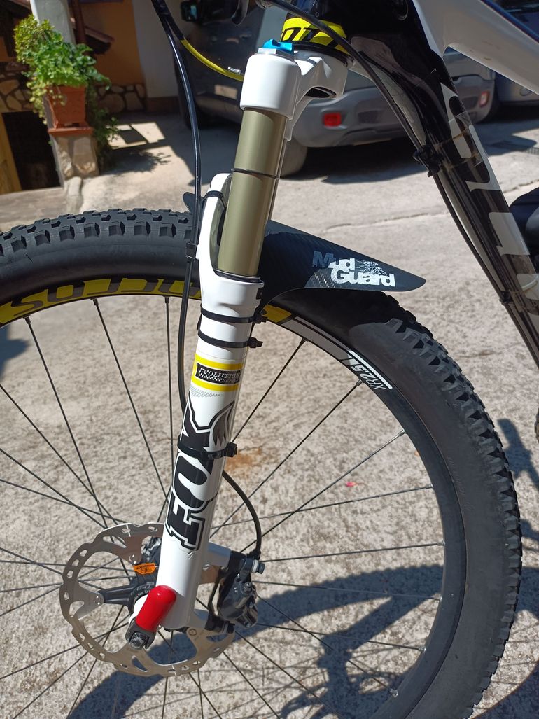 Used Scott Genius 920 2018 2018 Mountainbike, Black, 29 — image 10 of 15