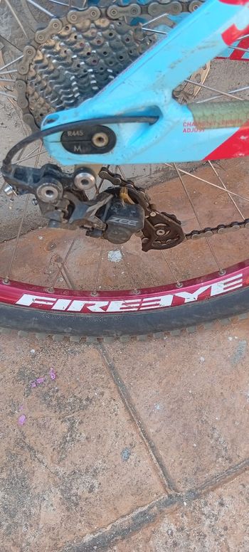 Used Mondraker Summum 2019 2019 Mountainbike, Red — image 3 of 5