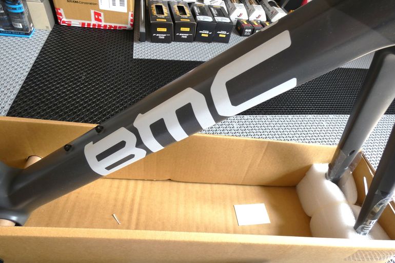 Used BMC TEAMMACHINE SLR 01 MODULE 2019 Frameset 2019 Road & Gravel, Light Gray — image 4 of 25