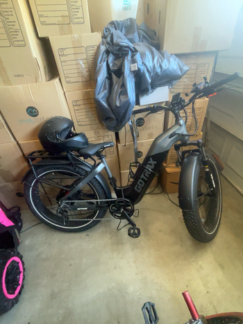 Used Gotrax Custom Urban, Black — image 1 of 3
