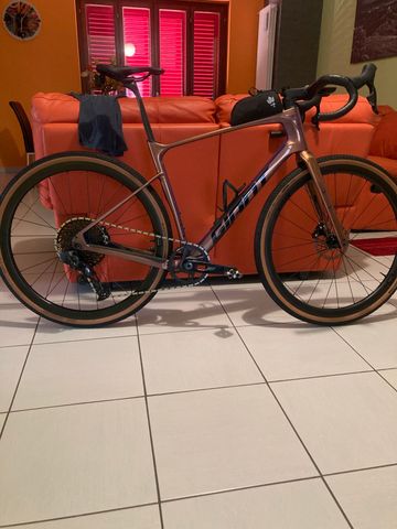 Giant Revolt Advanced Pro 1 2025 2025 Road & Gravel d'occasion