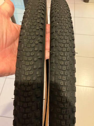 Gebrauchtes Giant Revolt Advanced Pro 1 2025 2025 Road & Gravel, Violett — Bild 19 von 25