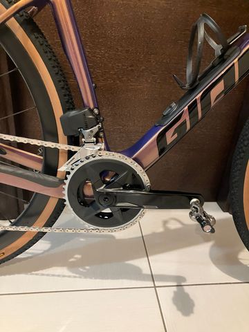 Gebrauchtes Giant Revolt Advanced Pro 1 2025 2025 Road & Gravel, Violett — Bild 20 von 25