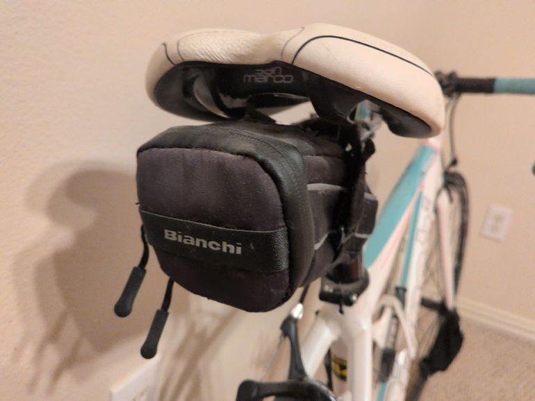 Used Bianchi Via Nirone Dama Sora 2016 2016 Road & Gravel, White — image 10 of 16
