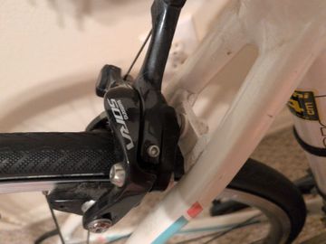 Used Bianchi Via Nirone Dama Sora 2016 2016 Road & Gravel, White — image 4 of 16