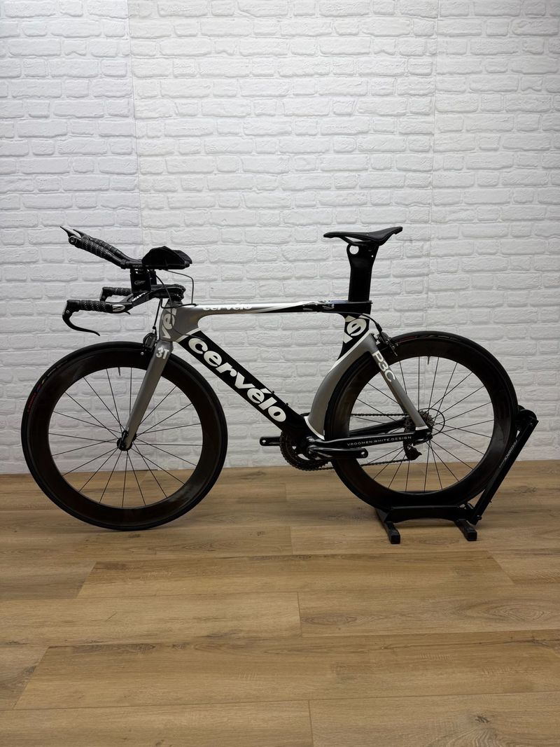 Used Cervélo Custom SRAM Red 2009 Road & Gravel