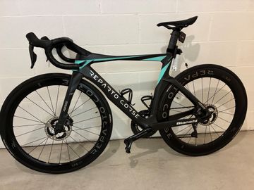 Brugt Bianchi Oltre RC Durace Di2 2025 2025 Road & Gravel — billede 2 af 4