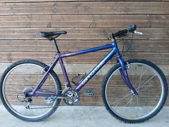 Cannondale m200 Custom Shimano Deore 1995 Mountainbike d'occasion — image 1 sur 6