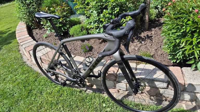 Used Trek Checkpoint SL 5 2022 2022 Road & Gravel, Light Gray — image 8 of 15