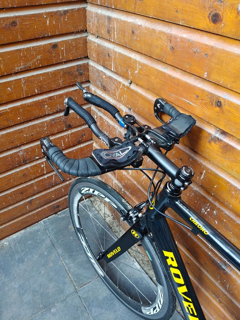 Used Custom Rovelo Campagnolo Record 2015 Road & Gravel, Black — image 11 of 13