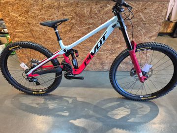 Used Pivot Phoenix SRAM GX 2025 2025 MTB