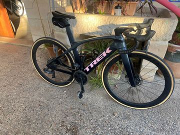 Used Trek Madone SLR 7 ETap 2020 Project One 2020 Road & Gravel