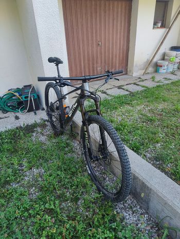 Gebrauchtes BMC Twostroke 01 TWO 2023 2023 Mountainbike, Hellgrau — Bild 4 von 5