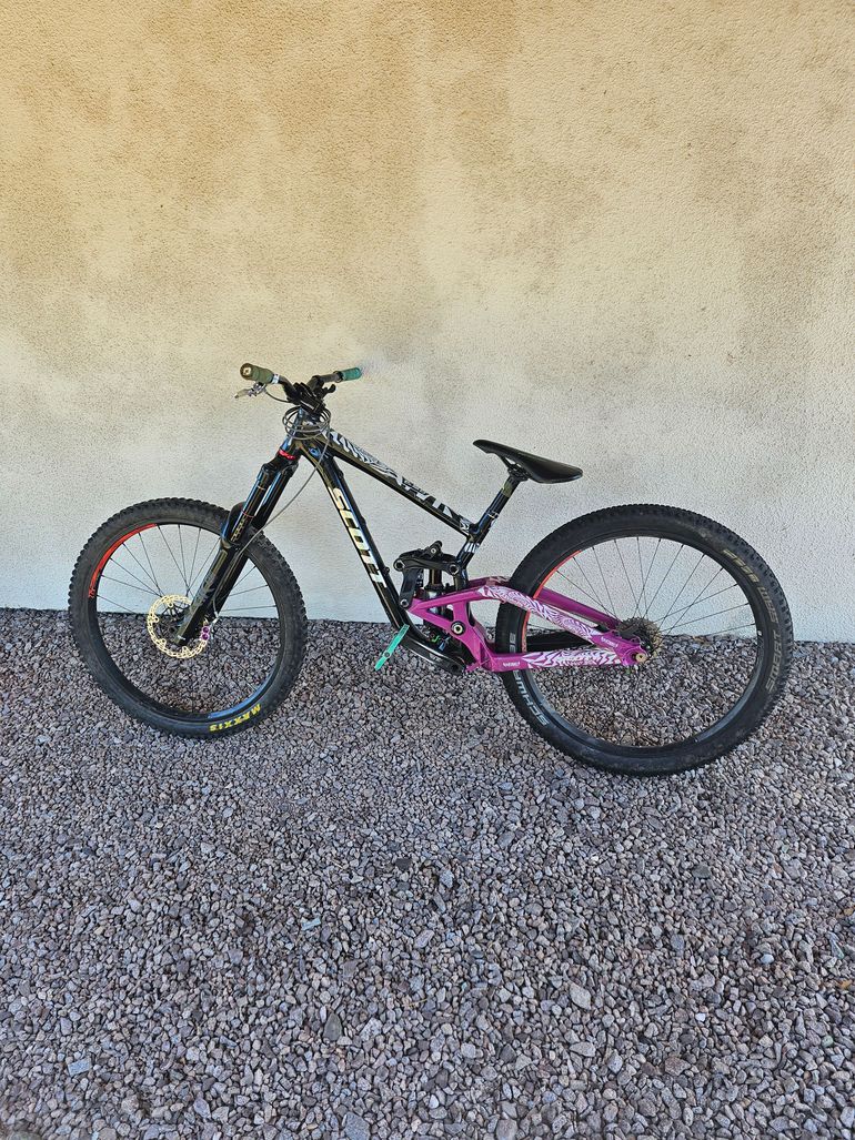 Tweedehands Scott Gambler Shimano ZEE 2019 Mountainbike — afbeelding 2 van 3