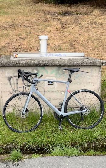 Used BMC Roadmachine 02 THREE 2020 2020 Road & Gravel, Light Gray — image 1 of 7