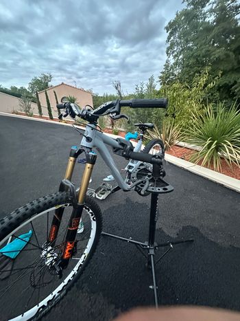 Gebrauchtes Commencal Meta sx2 slopduro enduslop 2013 Mountainbike, Hellgrau — Bild 6 von 12