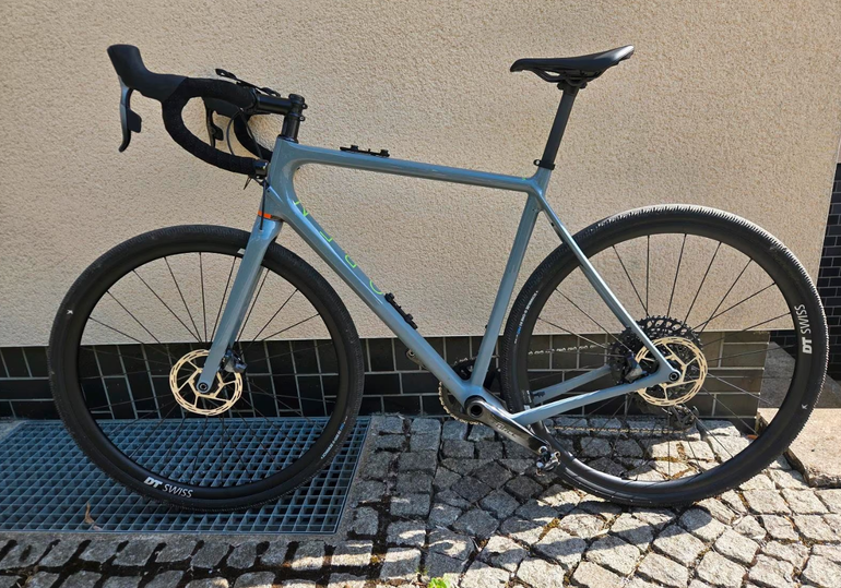 Open WI.DE. Force/Eagle AXS 2022 2022 Road & Gravel usato, Grigio chiaro — immagine 10 di 10