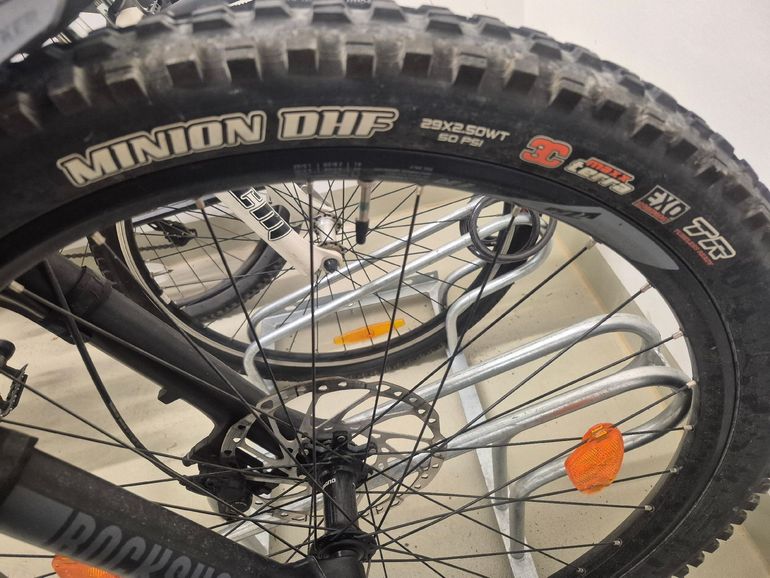 KTM MACINA KAPOHO PRO 2022 2022 Mountainbike de segunda mano, Azul — imagen 6 de 11