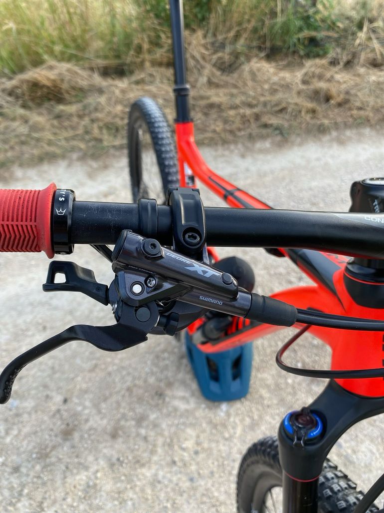 Giant Anthem SX 2 2017 2017 Mountainbike usato, Rosso — immagine 2 di 6