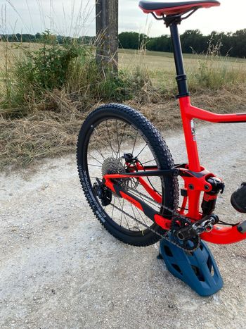 Giant Anthem SX 2 2017 2017 Mountainbike usato, Rosso — immagine 5 di 6