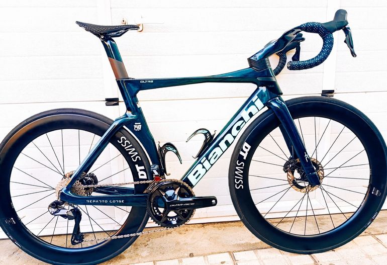 Brugt Bianchi Oltre RC - Team Replica 2026 2026 Road & Gravel — billede 1 af 23
