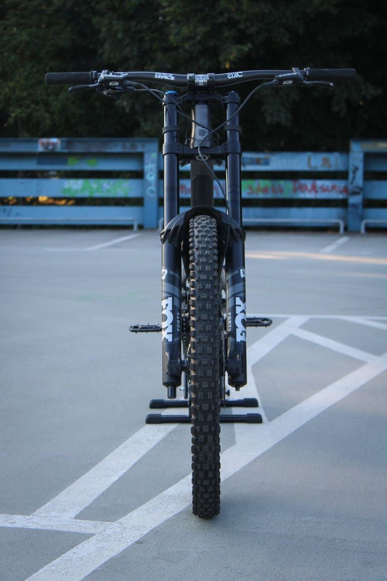 Used Commencal FRS SRAM GX DH 2024 Mountainbike, Black — image 22 of 23