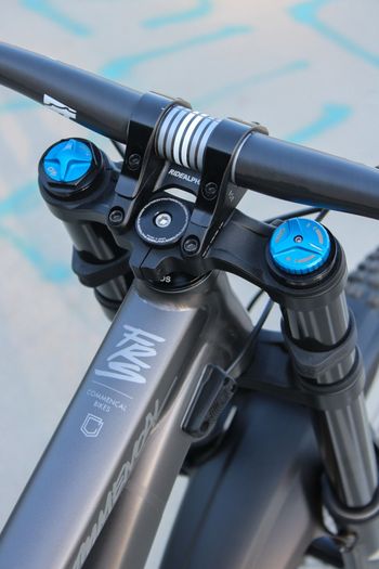 Used Commencal FRS SRAM GX DH 2024 Mountainbike, Black — image 4 of 23