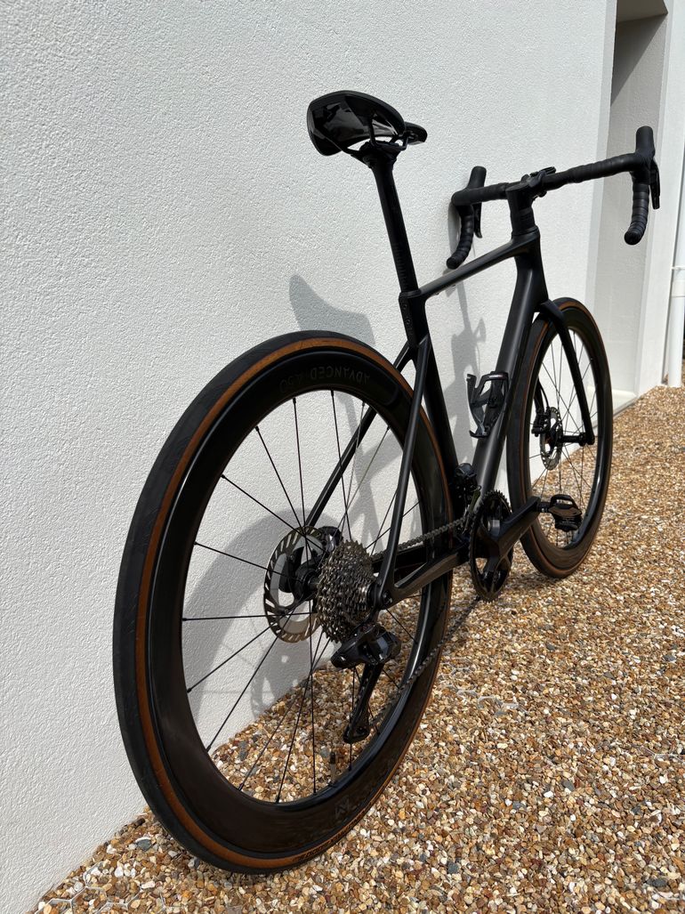 CUBE ATTAIN C:62, SLT 2026 2026 Road & Gravel usato, Nero — immagine 3 di 10