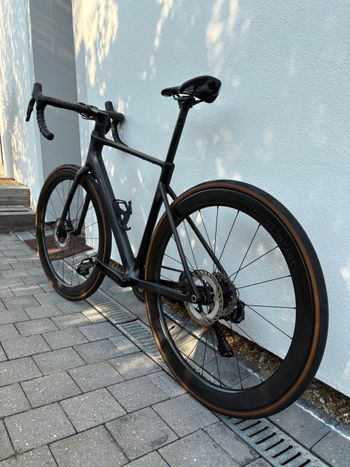 CUBE ATTAIN C:62, SLT 2026 2026 Road & Gravel usato, Nero — immagine 6 di 10