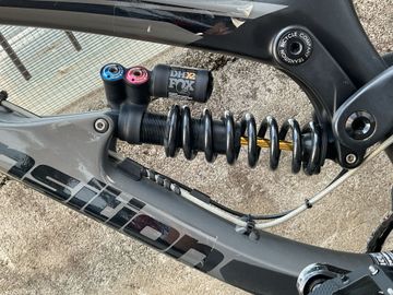 Used Transition Tr11 2021 Mountainbike, Light Gray — image 4 of 7
