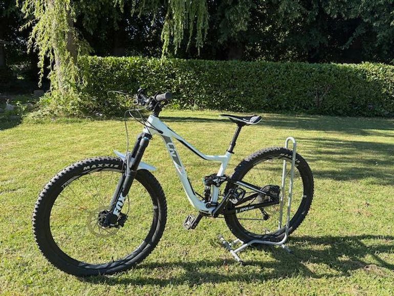 Used Liv Pique 2 2018 2018 Mountainbike, White — image 6 of 12