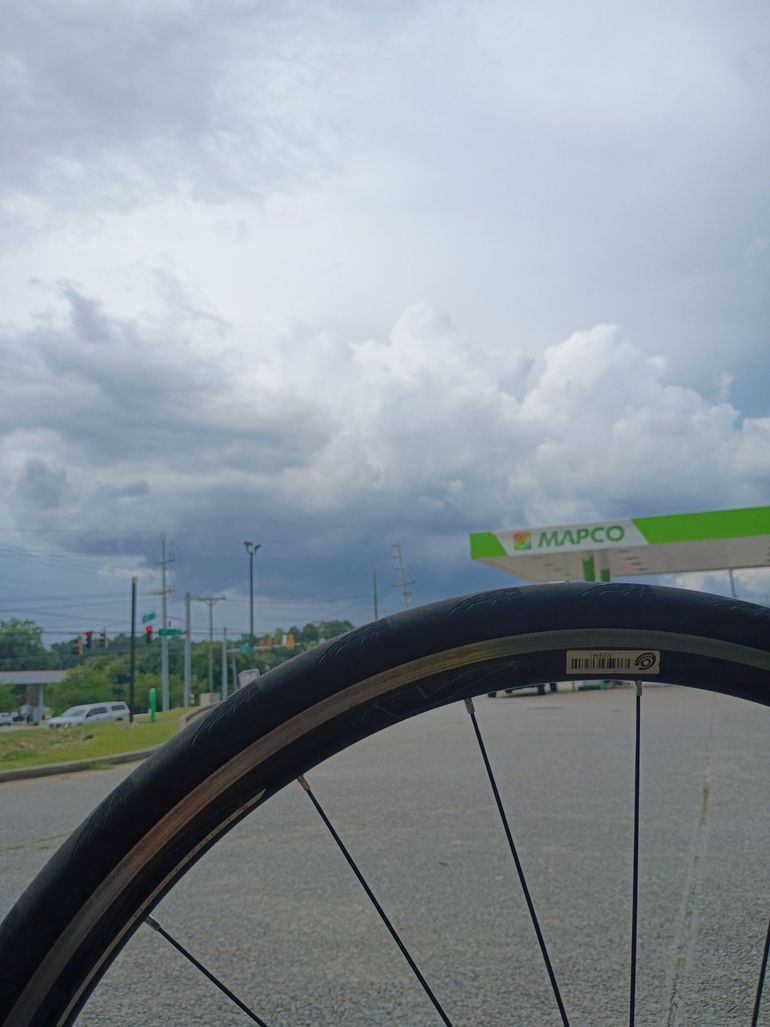 Used Trek Domane 4.5 Compact 2016 2016 Road & Gravel, White — image 3 of 3