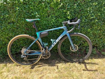 Used CUBE AXIAL WS C:62 SL 2022 2022 Road & Gravel