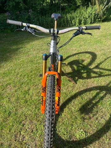Brugt YT Industries Capra 29 CF Pro Race 2018 2018 Mountainbike — billede 2 af 9
