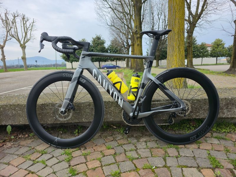 Used Canyon Aeroad CF SLX 7 AXS SPEED 2026 2026 Road & Gravel