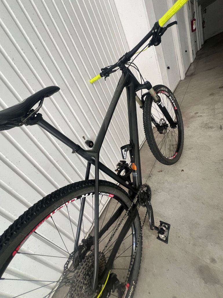 Tweedehands Focus RAVEN Elite 2018 2018 Mountainbike — afbeelding 6 van 8