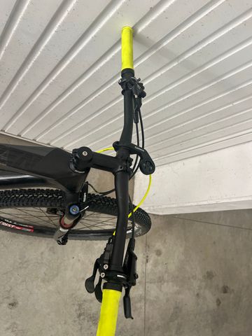 Tweedehands Focus RAVEN Elite 2018 2018 Mountainbike — afbeelding 8 van 8