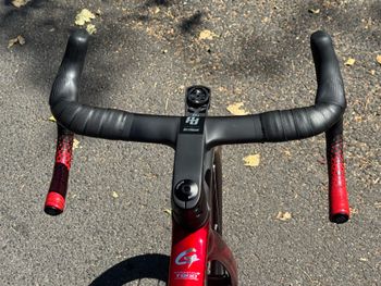 Used Gusto Custom Shimano 105 Di2 2025 Road & Gravel, Red — image 11 of 21