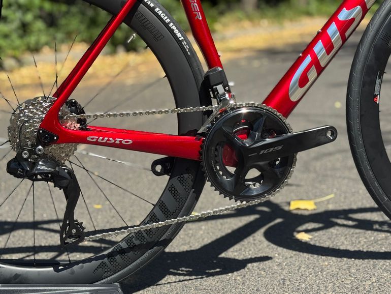 Used Gusto Custom Shimano 105 Di2 2025 Road & Gravel, Red — image 3 of 21